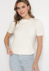 Born2be - Jasnobeżowy Sweter z Ozdobnymi Ściągaczami Sanarella. Okazja: na co dzień. Kolor: beżowy. Materiał: jeans. Wzór: aplikacja. Styl: casual, elegancki