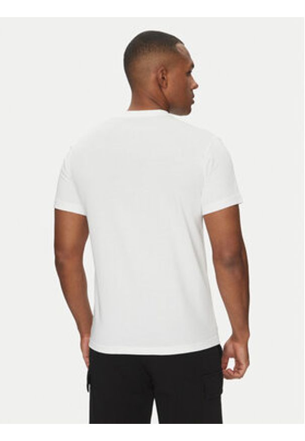 Lacoste T-Shirt TH8917 Biały Regular Fit. Kolor: biały. Materiał: bawełna