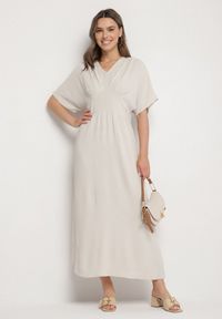 Born2be - Jasnobeżowa Sukienka z Bawełną i Górą w Stylu Nietoperza Filenia. Okazja: na co dzień. Kolor: beżowy. Materiał: bawełna. Styl: casual #6