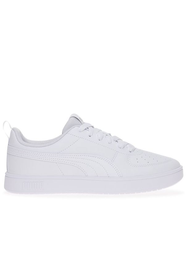 Buty Puma Rickie 38431101 - białe. Okazja: na co dzień. Kolor: biały. Materiał: guma, syntetyk, skóra. Szerokość cholewki: normalna