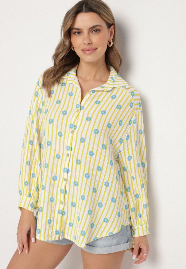 Born2be - Żółta Bawełniana Koszula w Kwiaty i Paski Naporie. Typ kołnierza: kołnierzyk klasyczny. Kolor: żółty. Materiał: bawełna. Długość rękawa: długi rękaw. Długość: długie. Wzór: kwiaty, paski. Styl: klasyczny