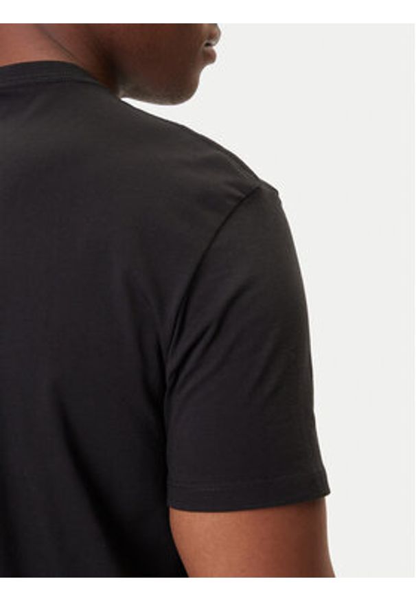 Calvin Klein Jeans T-Shirt Pride Graphic LV04RC800G Czarny Regular Fit. Kolor: czarny. Materiał: bawełna