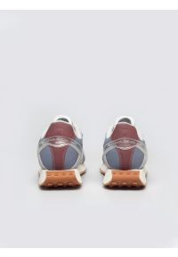 Big-Star - Sneakersy damskie ze skóry naturalnej zamszowej niebieskie RR274997 400. Nosek buta: okrągły. Zapięcie: sznurówki. Kolor: niebieski. Materiał: zamsz, skóra #3