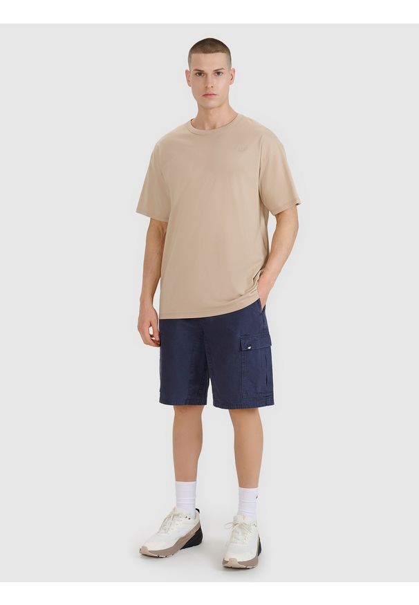 4f - 4F T-shirt oversize gładki męski - brązowy M. Okazja: na co dzień. Kolor: brązowy. Materiał: dzianina, bawełna, jersey. Długość rękawa: krótki rękaw. Długość: krótkie. Wzór: gładki. Styl: klasyczny, sportowy, casual
