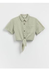 Reserved - Muślinowa koszula z wiązaniem - oliwkowy. Kolor: oliwkowy. Materiał: bawełna. Długość: krótkie