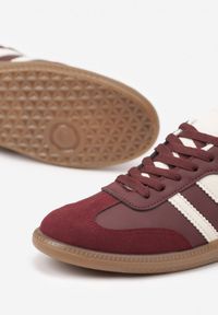 Born2be - Bordowe Płaskie Sneakersy Ozdobione Paskami Glaria. Nosek buta: okrągły. Zapięcie: pasek. Kolor: czerwony. Wzór: aplikacja. Obcas: na obcasie. Wysokość obcasa: niski #4