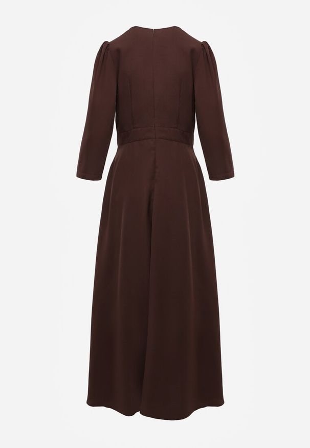 Renee - Brązowa Elegancka Sukienka o Kopertowym Kroju Zdobiona Aplikacją w Talii Zilendra. Kolor: brązowy. Wzór: aplikacja. Typ sukienki: kopertowe. Styl: elegancki