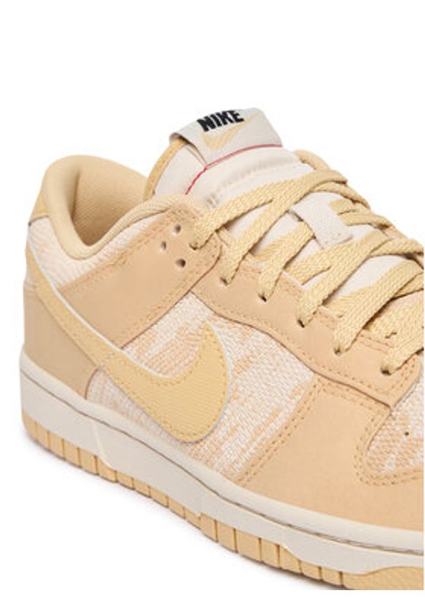 Nike Sneakersy Dunk Low HJ5777 101 Beżowy. Kolor: beżowy. Materiał: skóra