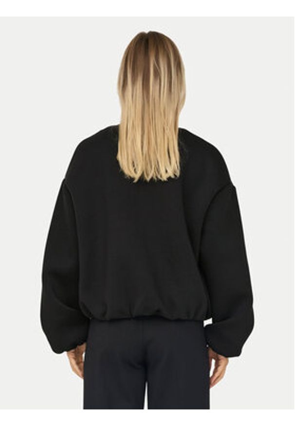 only - ONLY Bluza Ellie 15344567 Czarny Regular Fit. Kolor: czarny. Materiał: syntetyk