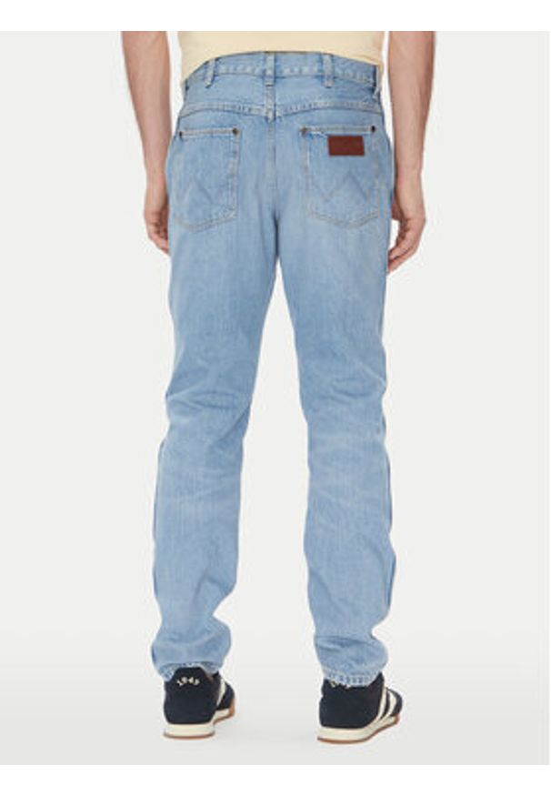 Wrangler Jeansy River 112362465 Niebieski Tapered Fit. Kolor: niebieski