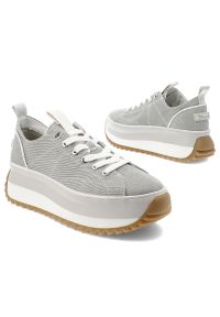 Szare Sneakersy Tamaris Stylowe Obuwie Damskie Na Platformie. Okazja: na co dzień. Zapięcie: sznurówki. Kolor: szary. Materiał: materiał. Szerokość cholewki: normalna. Obcas: na platformie #4