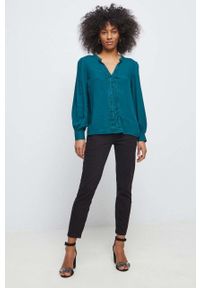 medicine - Medicine bluzka damska kolor turkusowy z aplikacją. Kolor: turkusowy. Materiał: koronka. Długość rękawa: długi rękaw. Długość: długie. Wzór: aplikacja #3