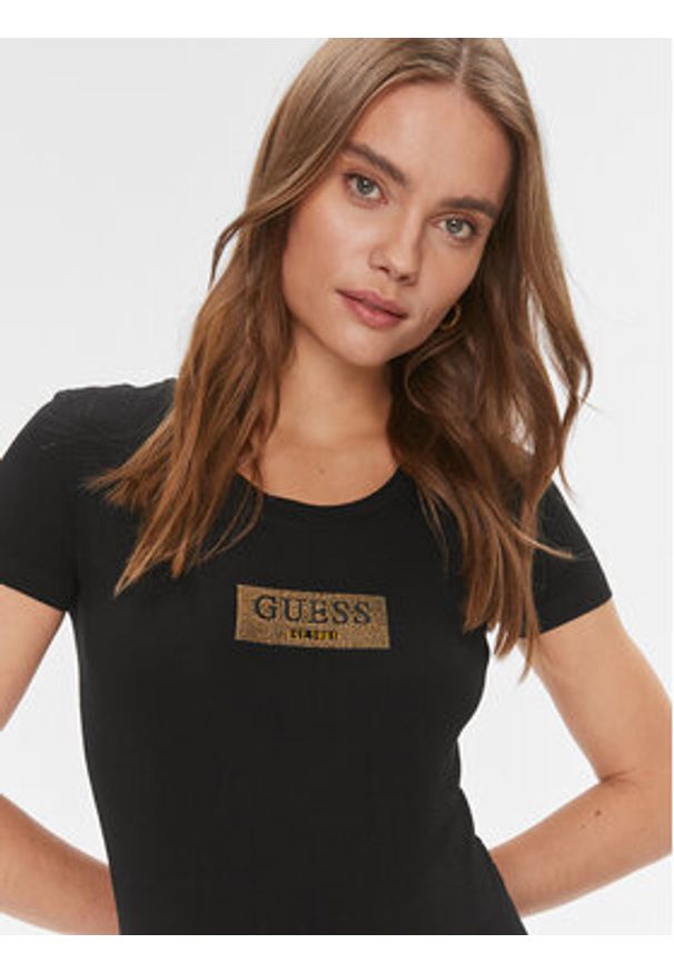 Guess T-Shirt W4RI33 J1314 Czarny Slim Fit. Kolor: czarny. Materiał: bawełna