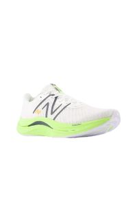 Mężczyźni Bieganie Buty New Balance Fuelcell Propel V4 Białe. Kolor: biały. Sport: bieganie