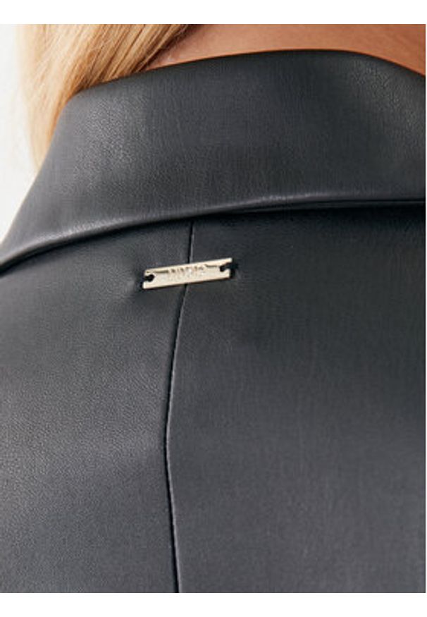 Liu Jo Marynarka MF3040 E0624 Czarny Regular Fit. Kolor: czarny. Materiał: syntetyk