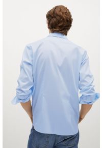 Mango Man - Koszula PLAY. Typ kołnierza: kołnierzyk klasyczny. Kolor: niebieski. Materiał: tkanina, bawełna, elastan. Długość rękawa: długi rękaw. Długość: długie. Wzór: gładki. Styl: klasyczny #4
