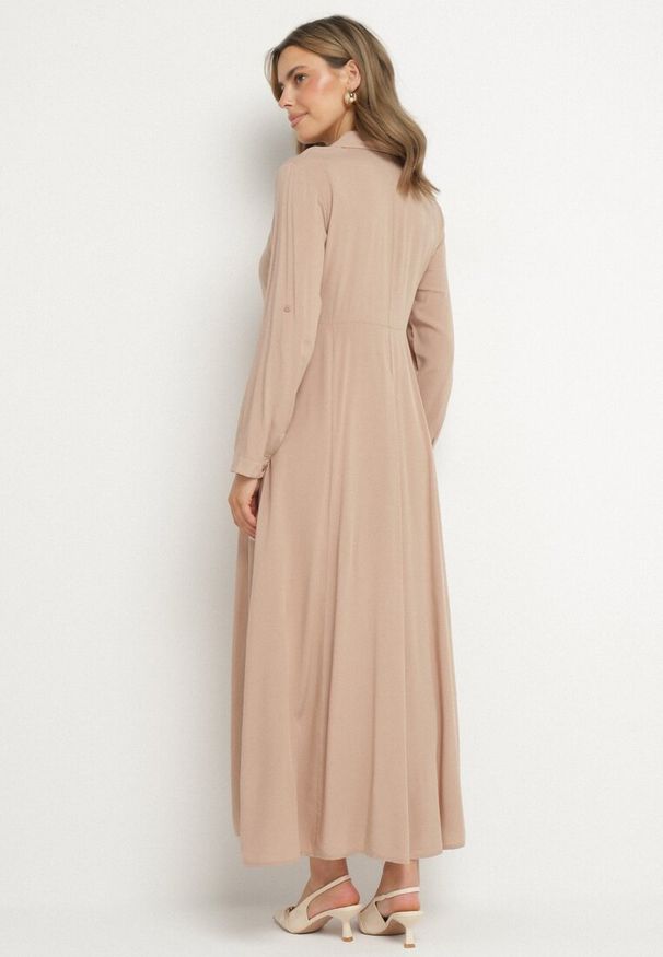 Born2be - Ciemnobeżowa Sukienka Controllable. Okazja: na co dzień. Kolor: beżowy. Długość rękawa: długi rękaw. Typ sukienki: rozkloszowane, szmizjerki. Styl: casual, klasyczny. Długość: maxi