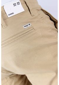 Wrangler - WRANGLER CHINO MĘSKIE SPODNIE MATERIAŁOWE SAND BEIGE W12CW358N. Materiał: materiał #6