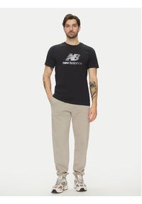 New Balance Spodnie dresowe Essentials MP41519 Beżowy Relaxed Fit. Kolor: beżowy. Materiał: bawełna, syntetyk #4