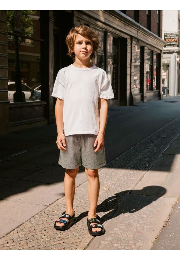 Sinsay - Koszulka swetrowa w stylu basic - biały. Kolor: biały