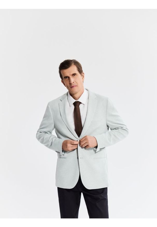 Reserved - Marynarka slim fit z dodatkiem wiskozy - jasnozielony. Kolor: zielony. Materiał: wiskoza