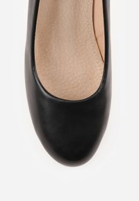 Born2be - Czarne Czółenka Vices na Plecionym Koturnie ze Skórzaną Wkładką Terivannes. Okazja: do pracy, na co dzień. Kolor: czarny. Materiał: skóra. Obcas: na koturnie. Styl: casual #9