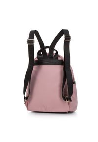 Wittchen - Damski plecak nylonowy z kieszeniami z przodu różowy. Kolor: różowy. Materiał: nylon. Wzór: aplikacja. Styl: elegancki