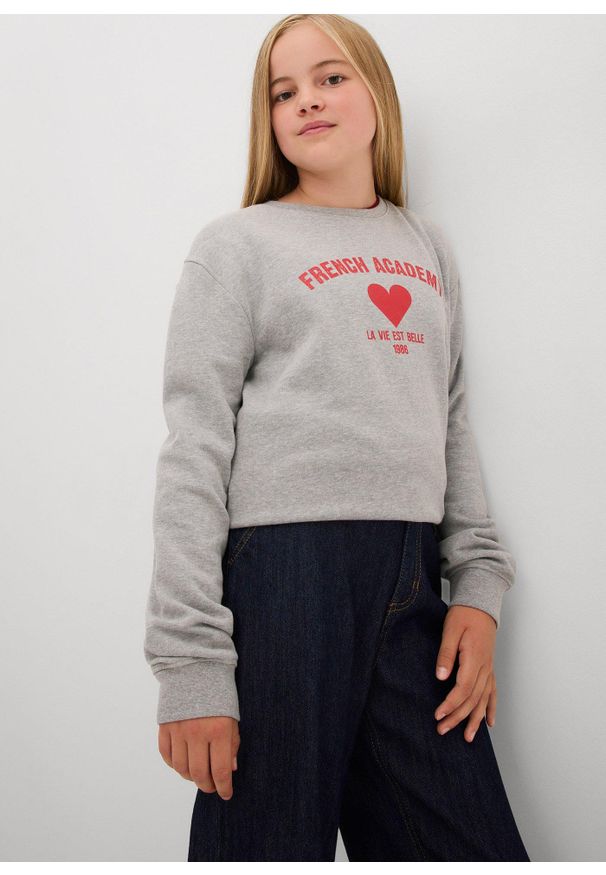 bonprix - Dżinsy z szerokimi nogawkami, mid waist. Kolor: niebieski. Styl: elegancki