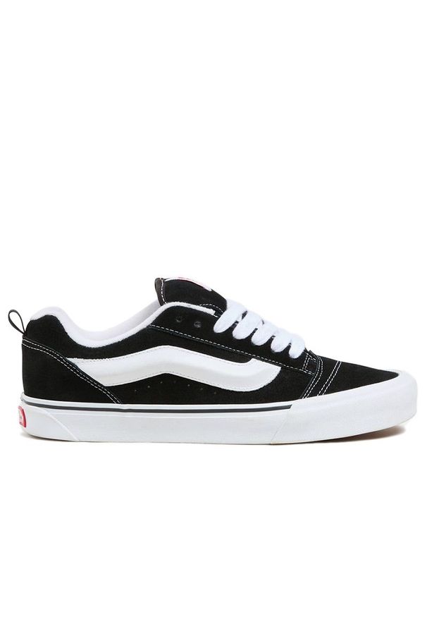 Buty unisex Vans KNU Skool VN0009QC6BT1M - czarne. Okazja: na co dzień. Zapięcie: pasek. Kolor: czarny. Materiał: tkanina, zamsz, guma. Szerokość cholewki: normalna. Model: Vans Old Skool