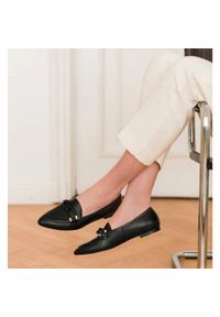 Marco Shoes Loafersy z ozdobą czarne. Kolor: czarny. Wzór: aplikacja #4
