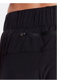 CMP Spodnie dresowe 3C83176 Czarny Regular Fit. Kolor: czarny. Materiał: syntetyk