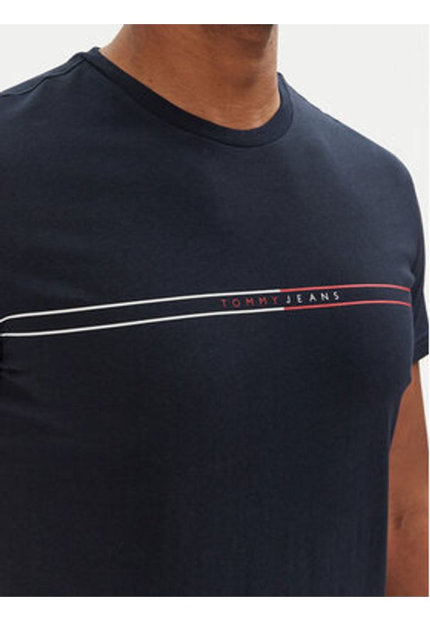 Tommy Jeans T-Shirt Entry Graphic DM0DM20779 Granatowy Slim Fit. Kolor: niebieski. Materiał: bawełna