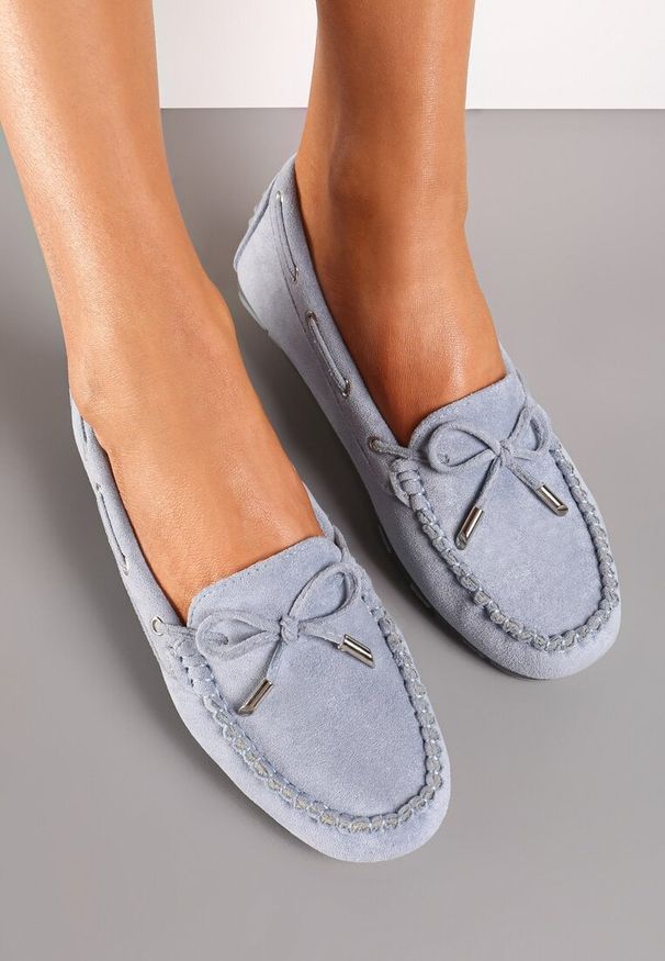 Born2be - Jasnoniebieskie Mokasyny z Ozdobną Kokardką i Wiązaniami po Bokach Vimedia. Okazja: na co dzień. Kolor: niebieski. Materiał: jeans. Styl: casual