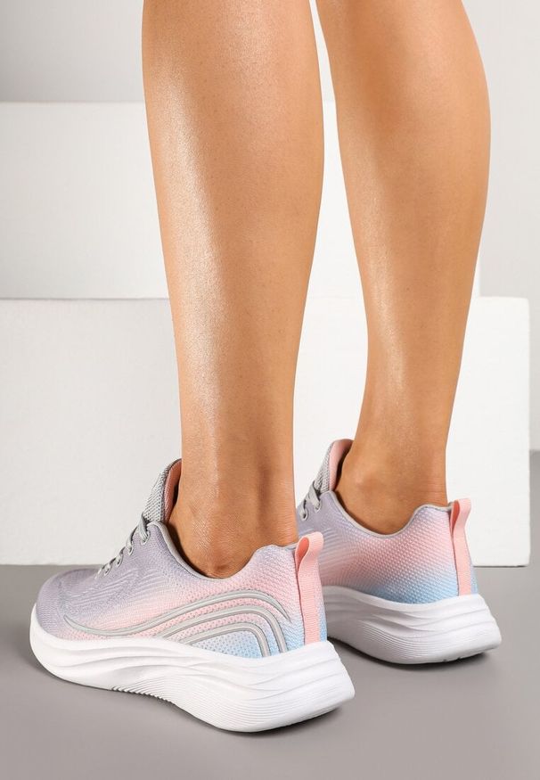 Born2be - Jasnoszare Buty Sportowe Sneakersy Ombre na Piankowej Podeszwie Arelinas. Okazja: na co dzień. Kolor: szary. Szerokość cholewki: normalna. Sport: fitness