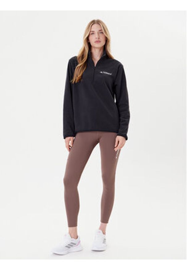 Adidas - adidas Polar Multi Essentials JP0788 Czarny Regular Fit. Kolor: czarny. Materiał: syntetyk