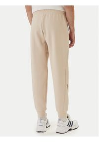 Adidas - adidas Spodnie dresowe Z.N.E. KE4684 Beżowy Regular Fit. Kolor: beżowy. Materiał: bawełna #4