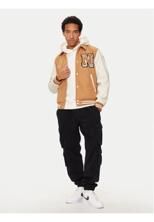 Jack & Jones Kurtka bomber Carter 12260455 Beżowy Regular Fit. Kolor: beżowy. Materiał: syntetyk