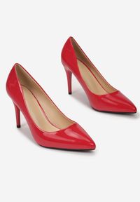 Renee - Czerwone Szpilki Helireanes. Nosek buta: szpiczasty. Zapięcie: bez zapięcia. Kolor: czerwony. Materiał: lakier. Obcas: na szpilce. Wysokość obcasa: średni #6