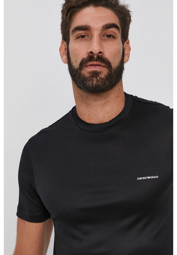 Emporio Armani - T-shirt. Okazja: na co dzień. Kolor: czarny. Materiał: dzianina. Styl: casual