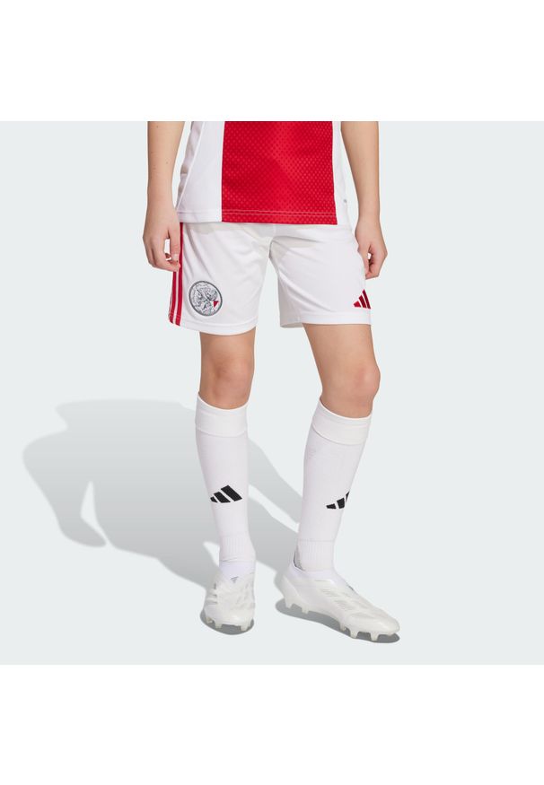 Adidas - Szorty Ajax Amsterdam 25/26 Home Kids. Kolor: biały. Sport: piłka nożna