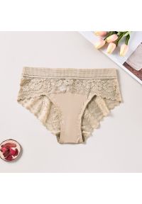 Intica - Figi z koronkowym pasem na co dzień i okazje Trautlind. Kolor: beżowy. Materiał: koronka. Wzór: koronka