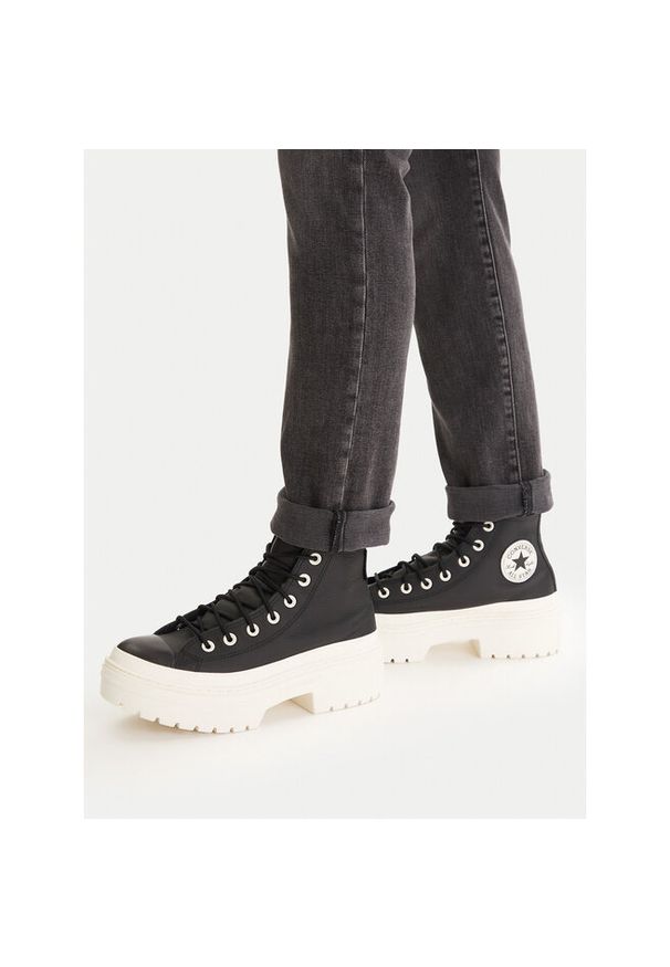 Trampki Converse. Kolor: czarny. Obcas: na platformie