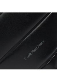 Calvin Klein Jeans Torebka Quilted Mini Slim Tote26 K60K611959 Czarny. Kolor: czarny. Materiał: skórzane