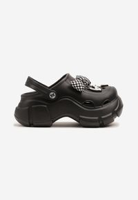Born2be - Czarne Piankowe Klapki Chunky na Grubej Podeszwie z Ozdobnymi Aplikacjami Melwia. Okazja: na co dzień. Kolor: czarny. Materiał: jeans. Wzór: aplikacja. Styl: casual #4