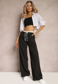 Renee - Czarne Materiałowe Spodnie z Szerokimi Nogawkami High Waist z Gumką w Talii Comina. Okazja: na co dzień. Stan: podwyższony. Kolor: czarny. Materiał: materiał. Styl: casual, elegancki