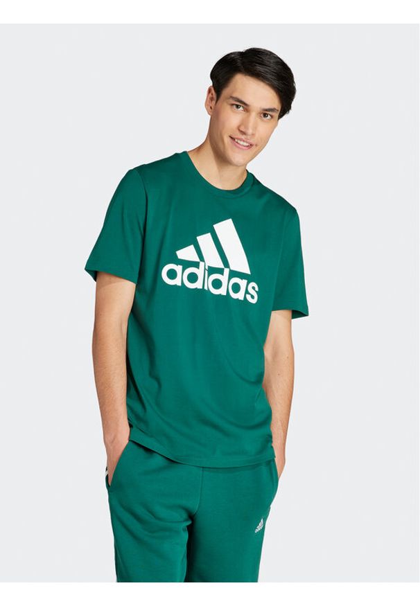 Adidas - adidas T-Shirt Essentials IS1300 Zielony Regular Fit. Kolor: zielony. Materiał: bawełna