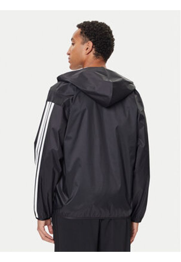 Adidas - adidas Wiatrówka Essential 3-Stripes Ripstop IM7848 Czarny Regular Fit. Kolor: czarny. Materiał: syntetyk