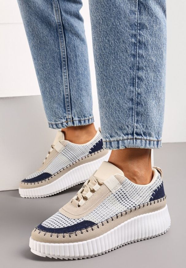 Born2be - Beżoweo-Niebieskie Sneakersy na Platformie z Tweedowymi Wstawkami i Przeszyciami Leganna. Kolor: beżowy. Obcas: na platformie