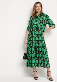Born2be - Zielono-Czarna Rozkloszowana Sukienka Maxi w Abstrakcyjne Kwiaty z Guzikami Przy Dekolcie Millara. Kolor: zielony. Długość rękawa: długi rękaw. Wzór: kwiaty. Długość: maxi #3