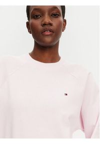 TOMMY HILFIGER - Tommy Hilfiger Bluza UW0UW05771 Różowy Regular Fit. Kolor: różowy. Materiał: bawełna